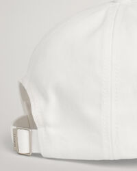 Boné em sarja de algodão