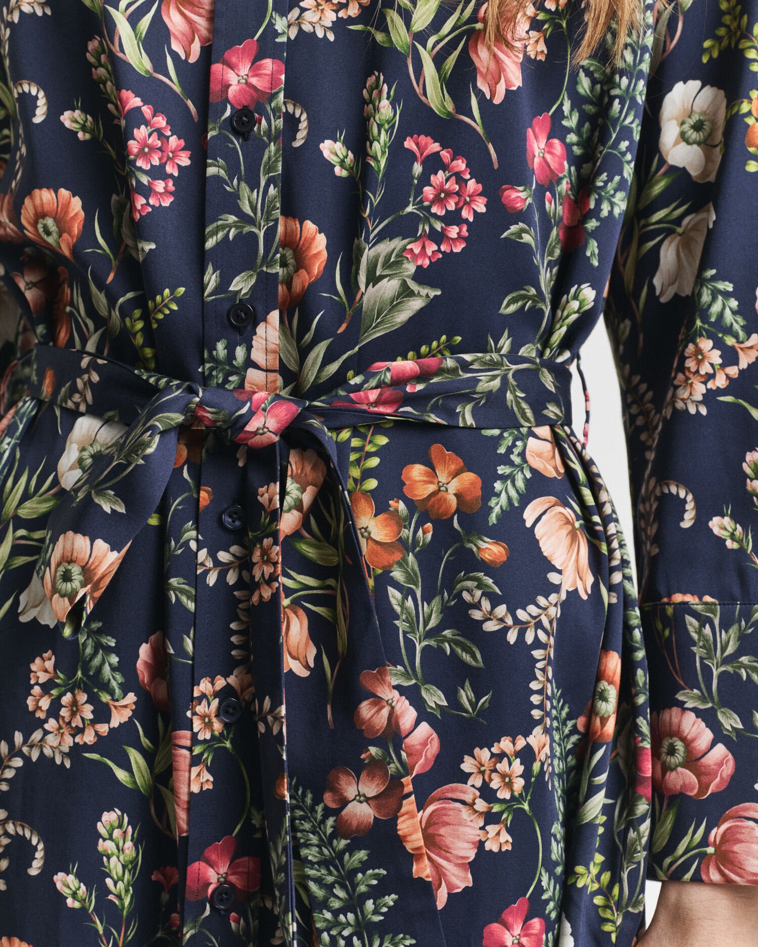 Vestido-camisa em viscose com estampado Floral