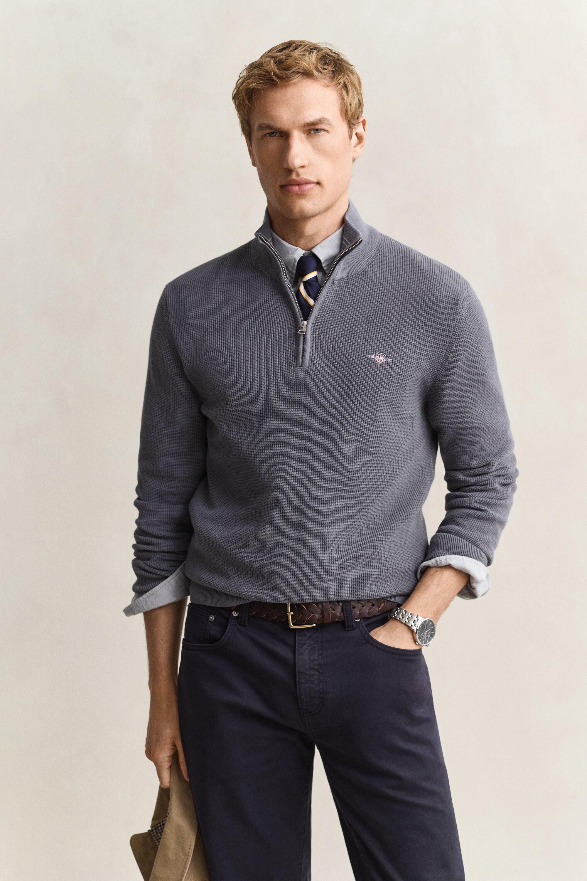 Camisola de malha com meio fecho em algodão texturizado