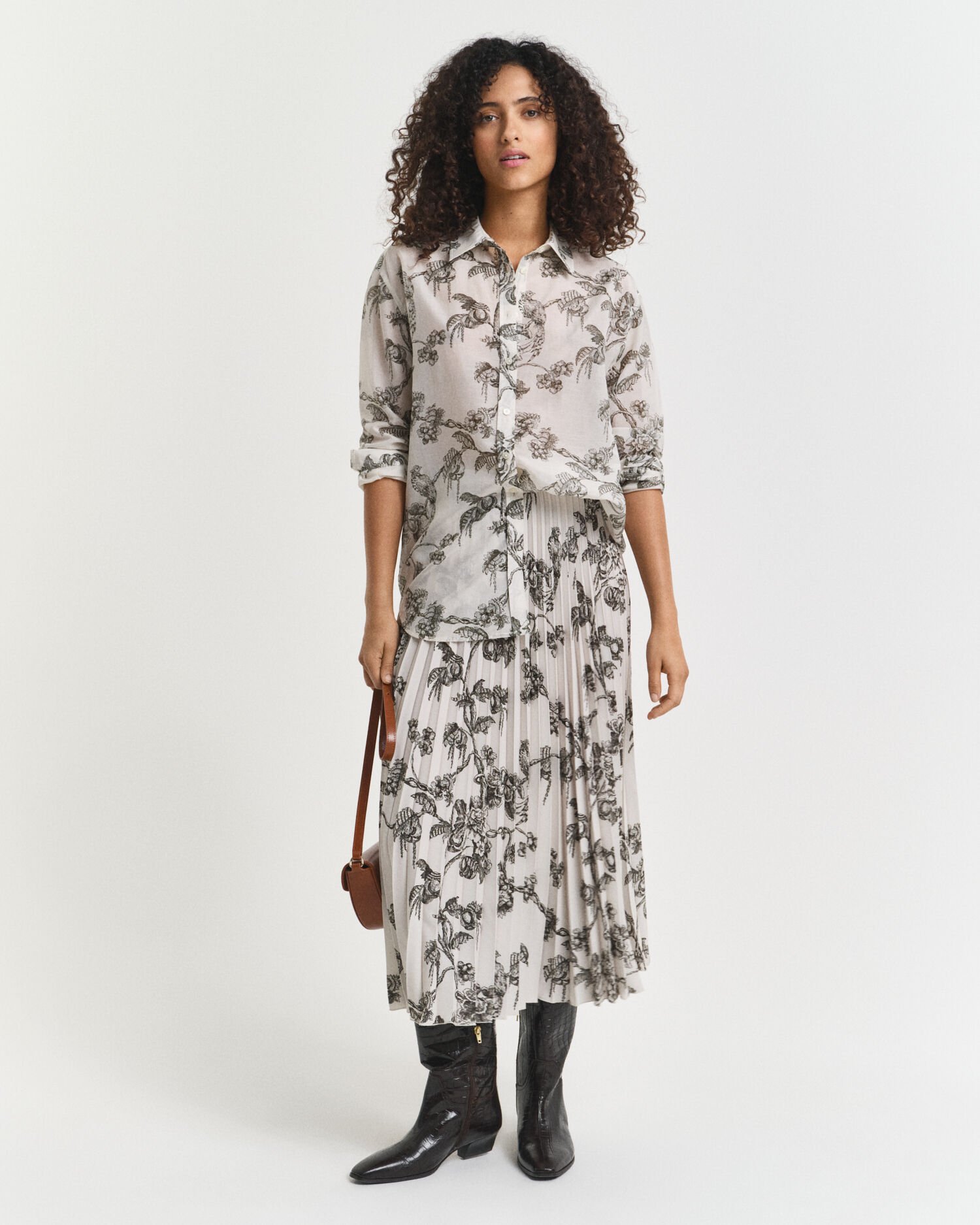 Saia de comprimento médio com pregas e estampado Tree