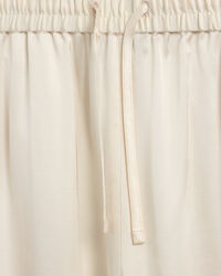 Calças Pull-On em cetim