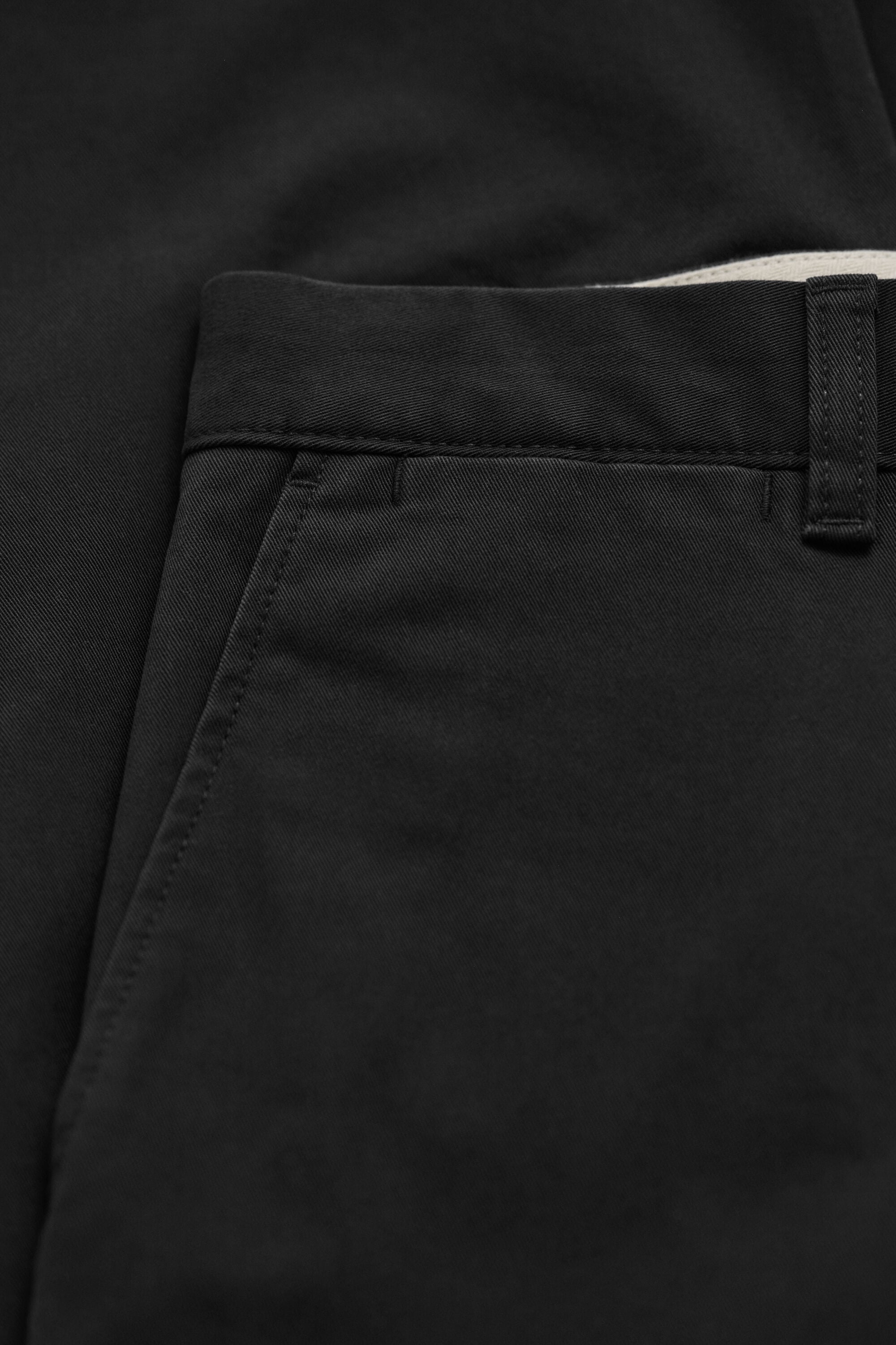 Calças chino confortáveis regular fit