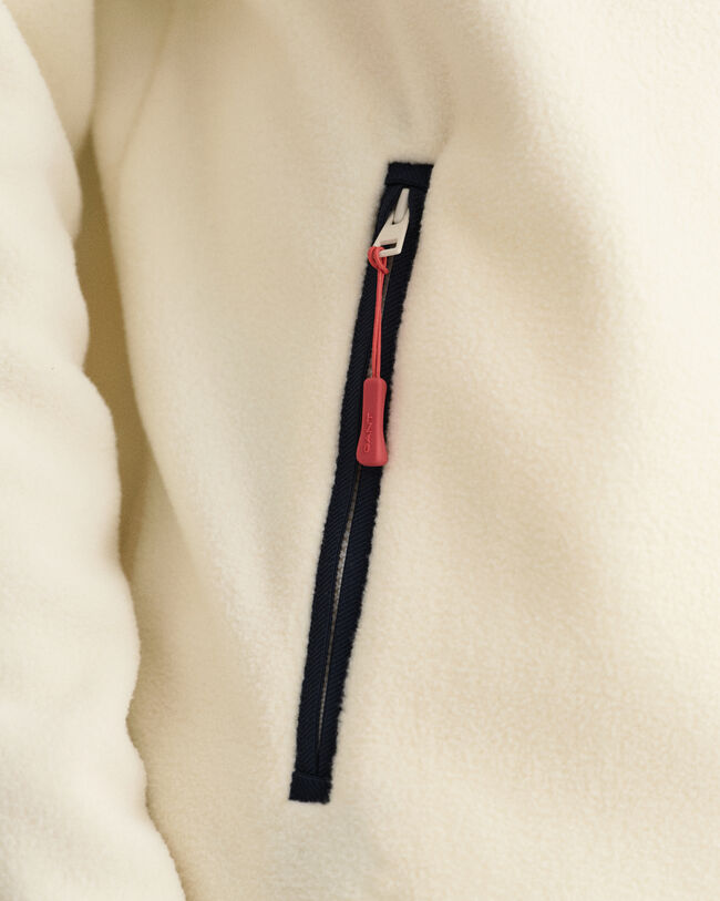 Pulover com meio fecho em lã cardada leve