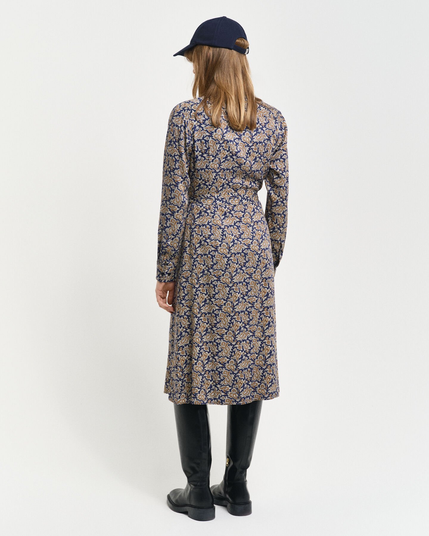 Vestido-camisa com padr&atilde;o Paisley