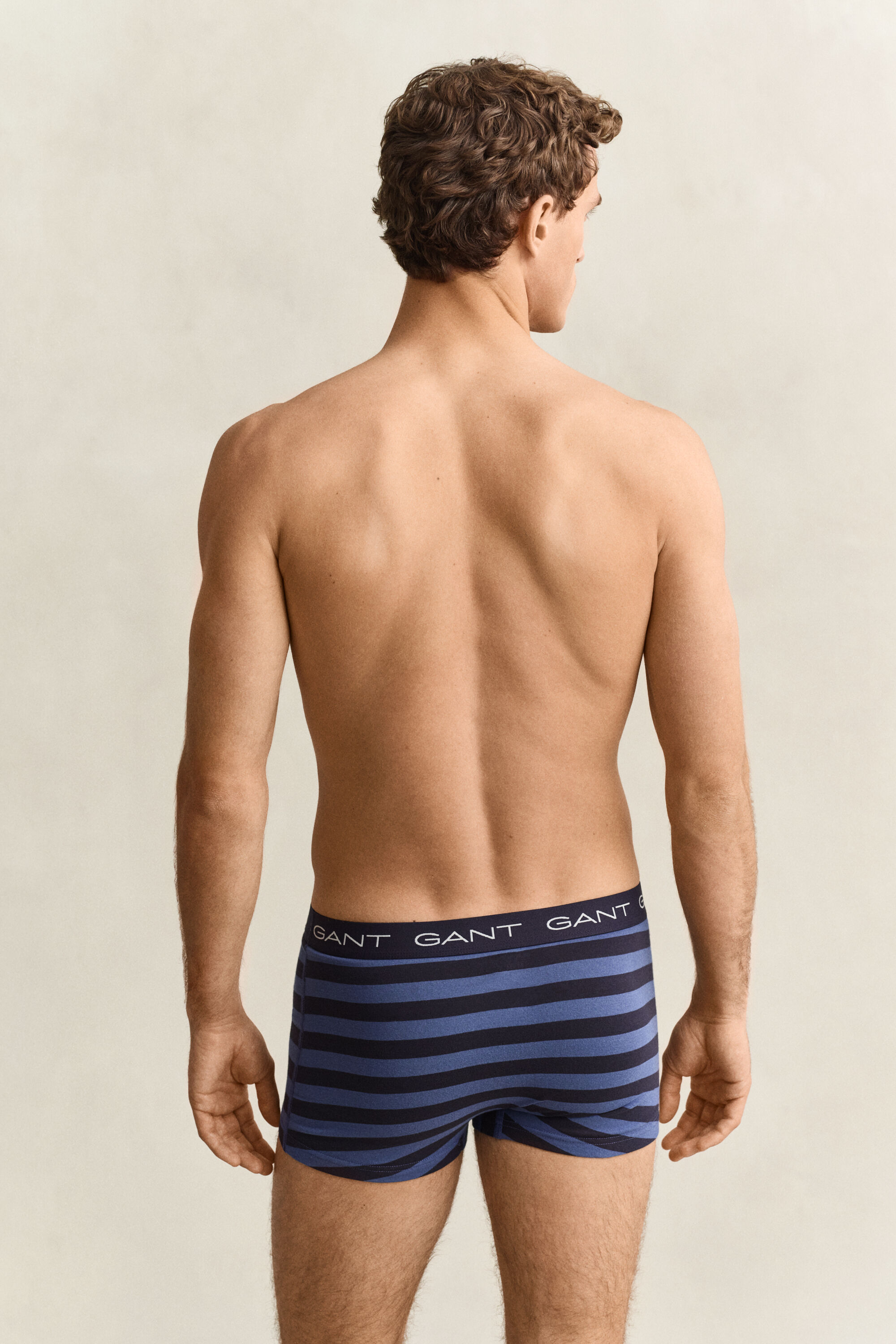 Caixa de presente com pack de 3 boxers às riscas