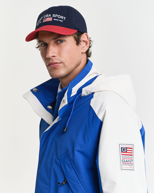 Casaco de marinheiro com comprimento médio