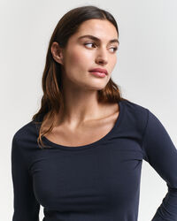 Camisola de manga comprida com decote redondo profundo