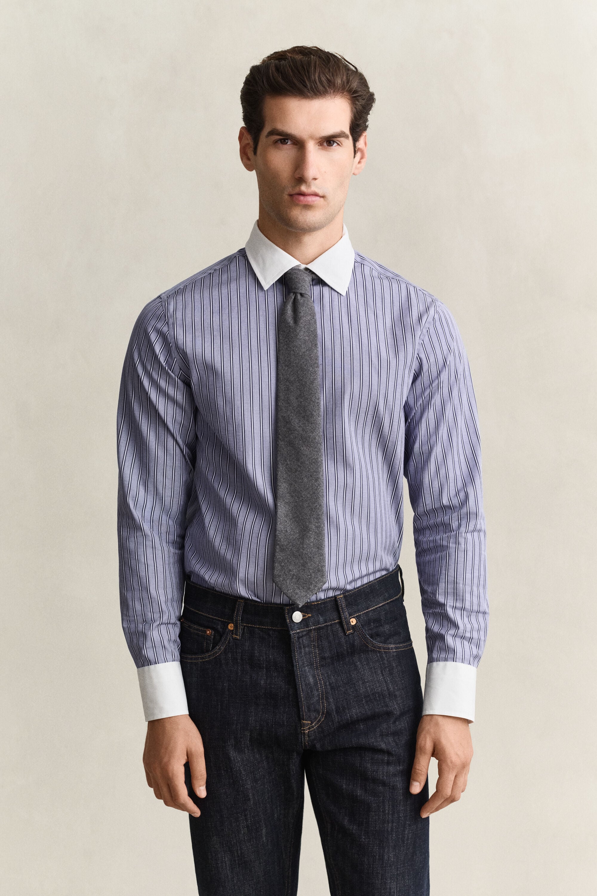 Camisa às riscas fil-à-fil