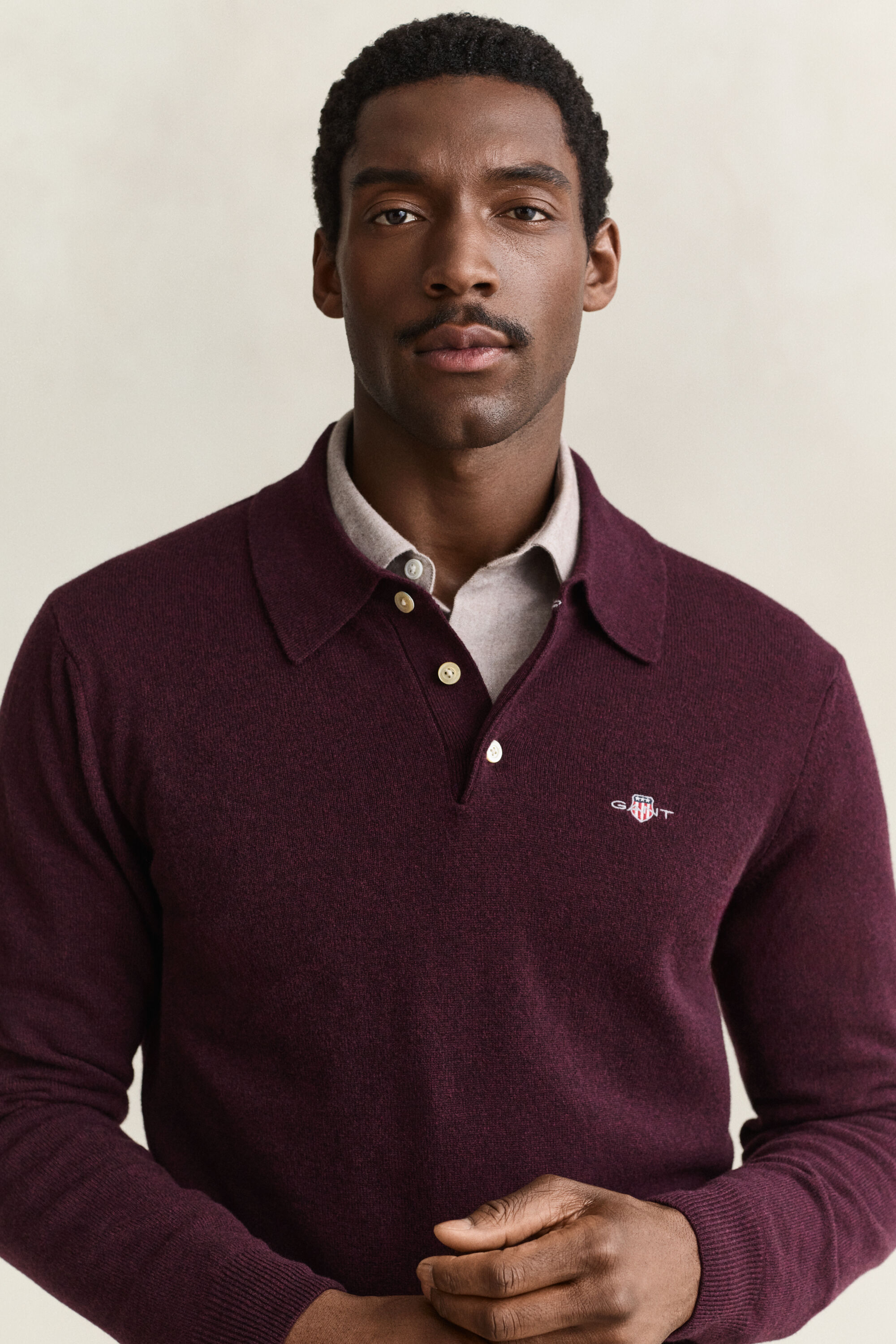 Camisola de malha tipo polo em lã extrafina