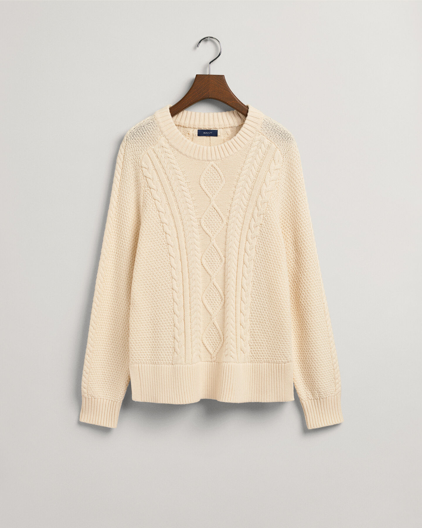 Pulover com decote redondo em malha entran&ccedil;ada