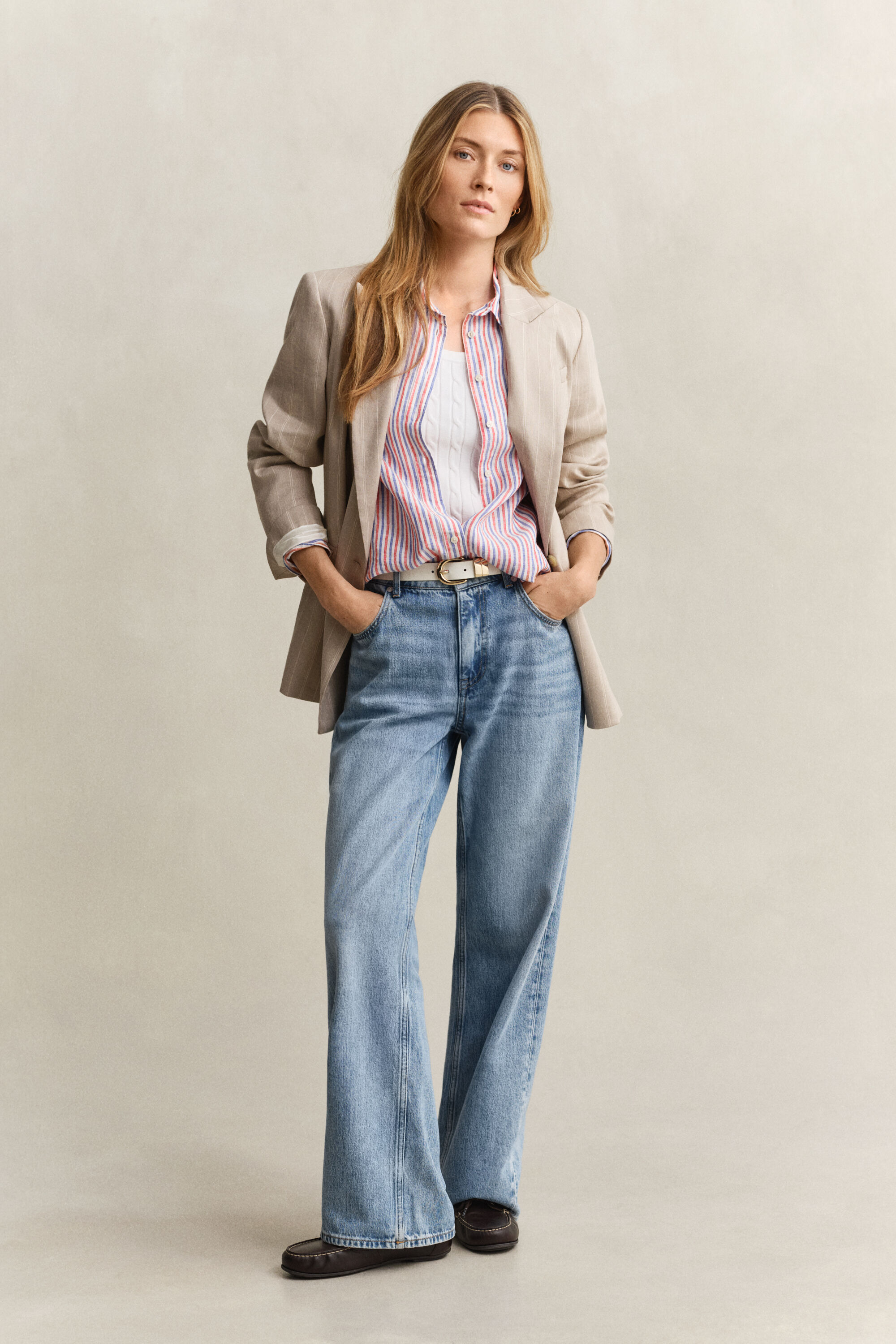 Camisa de linho às riscas regular fit