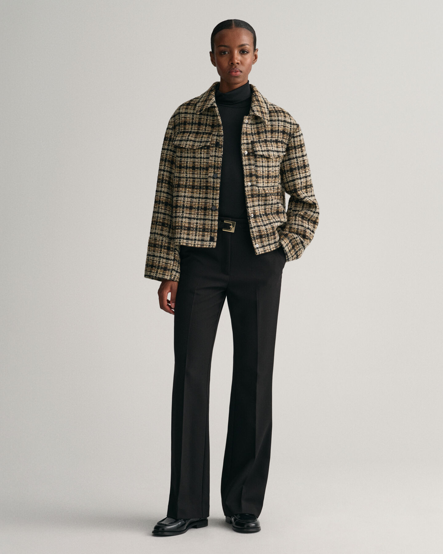 Casaco tipo blazer em tweed com padrão de xadrez