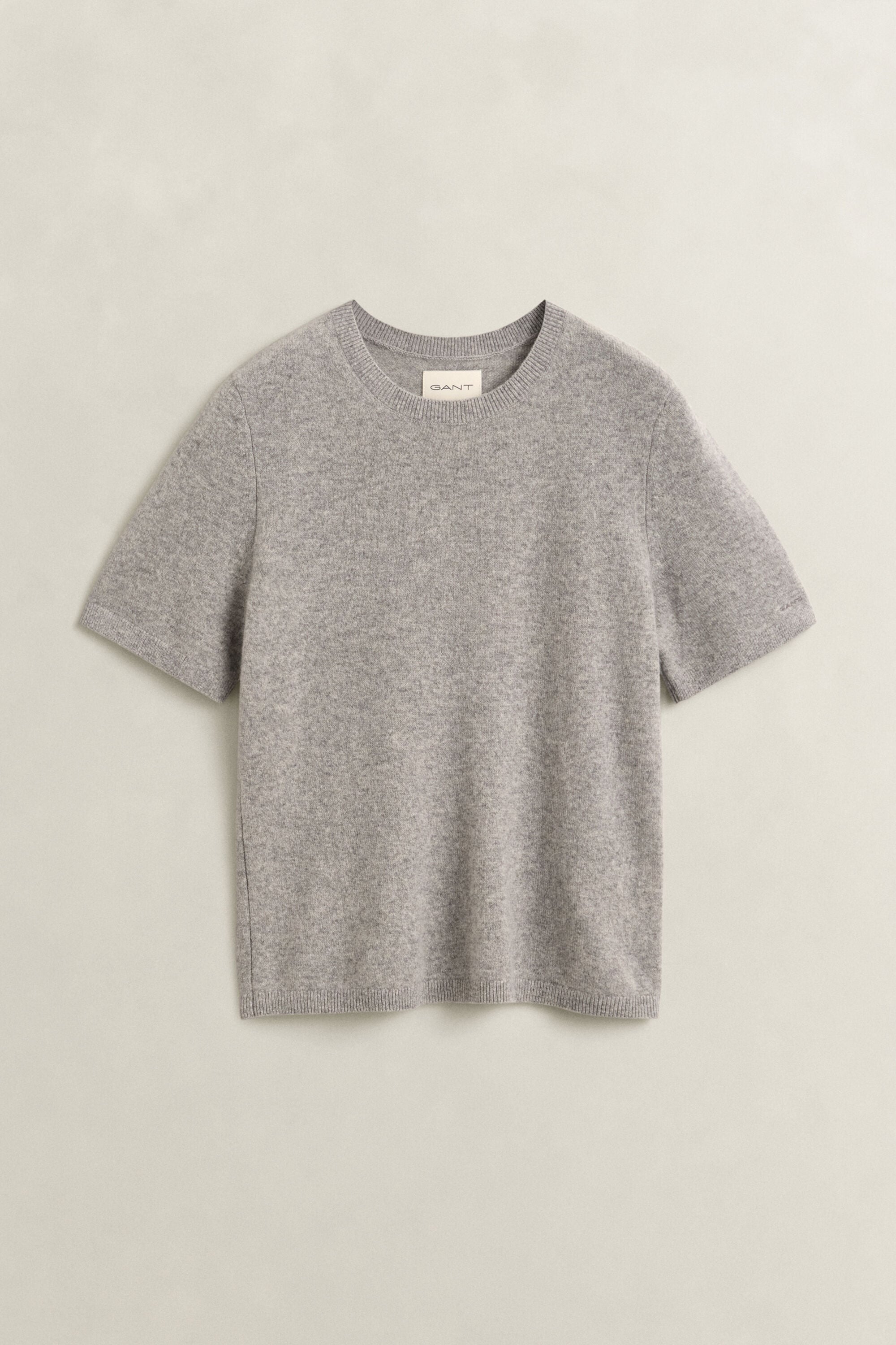 Camisola de malha com manga curta em caxemira
