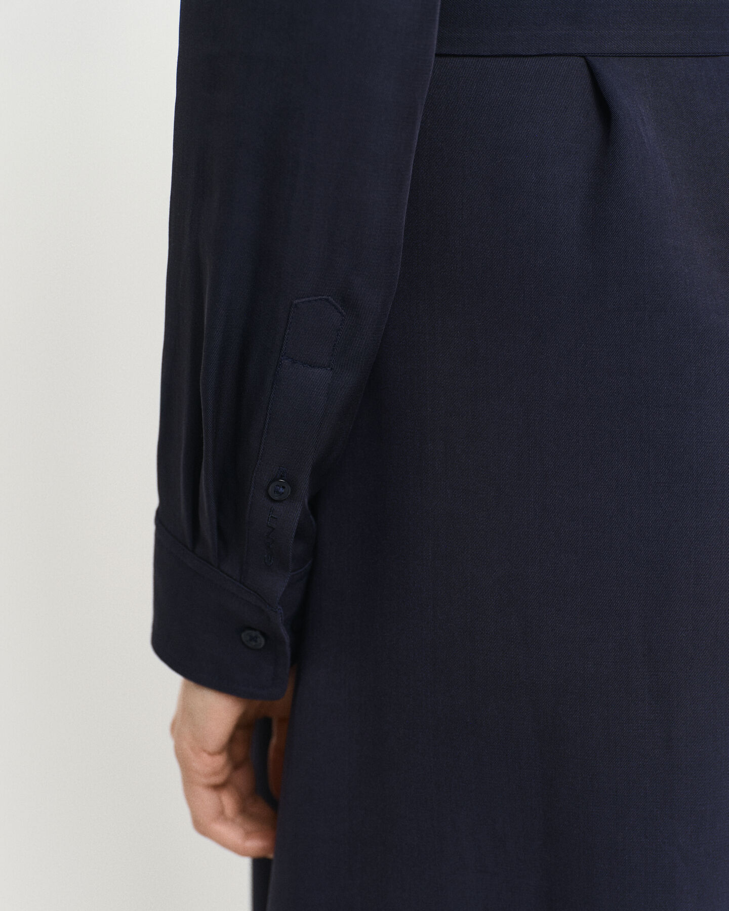 Vestido-camisa com bolsos