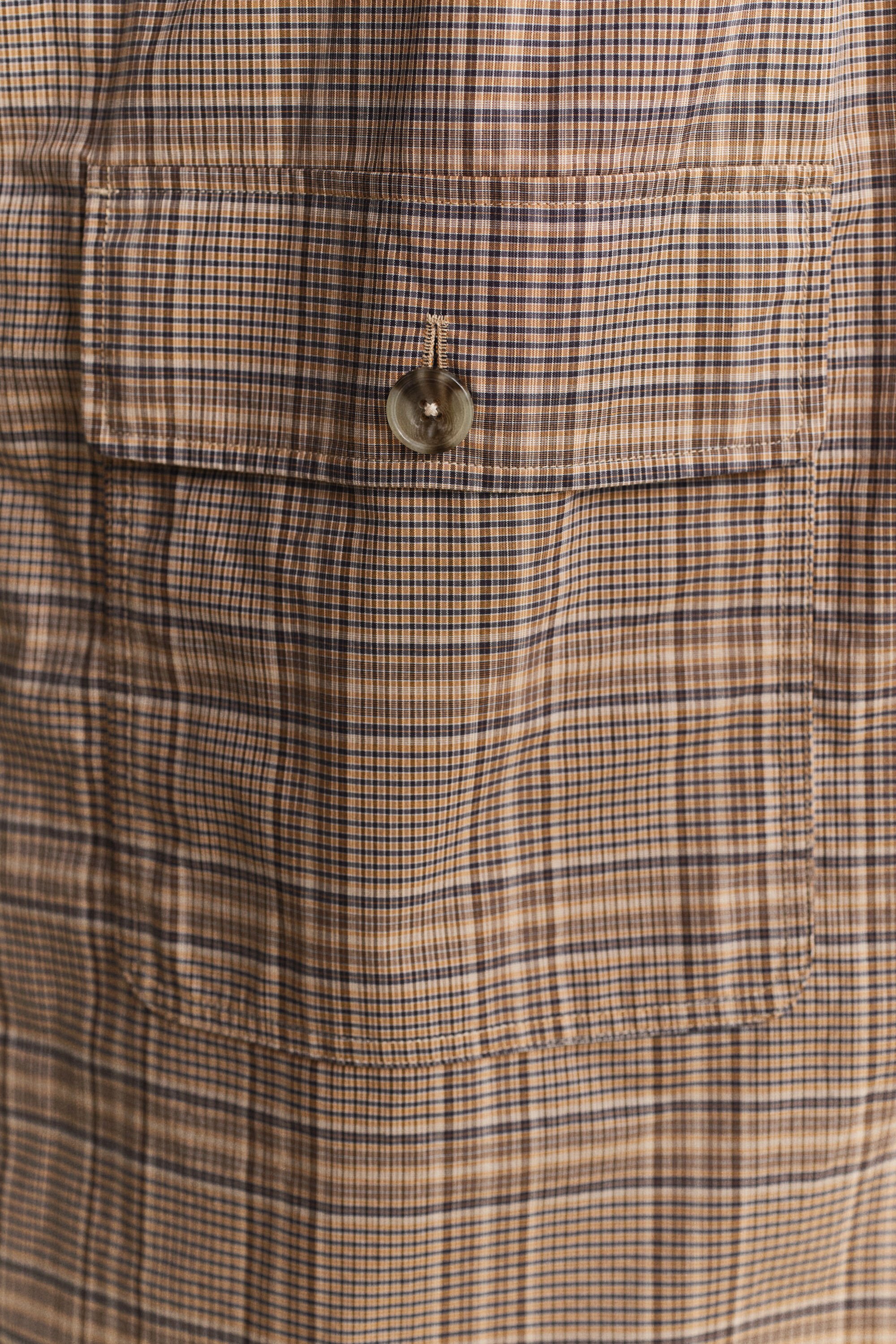 Sobretudo leve reversível