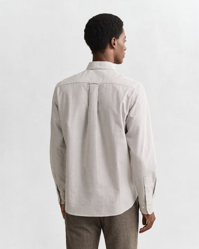 Camisa Oxford clássica com riscas finas regular fit