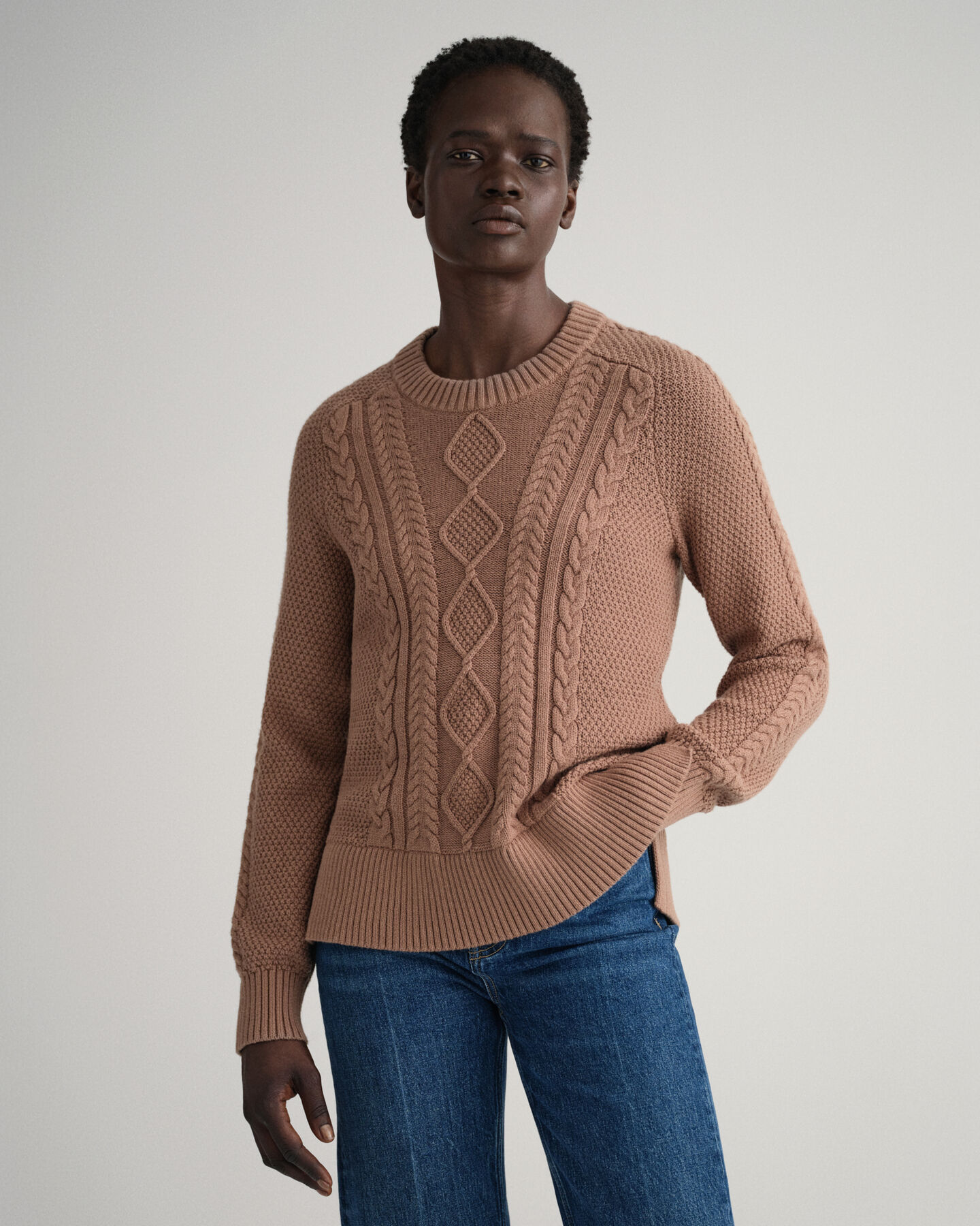 Pulover com decote redondo em malha entran&ccedil;ada