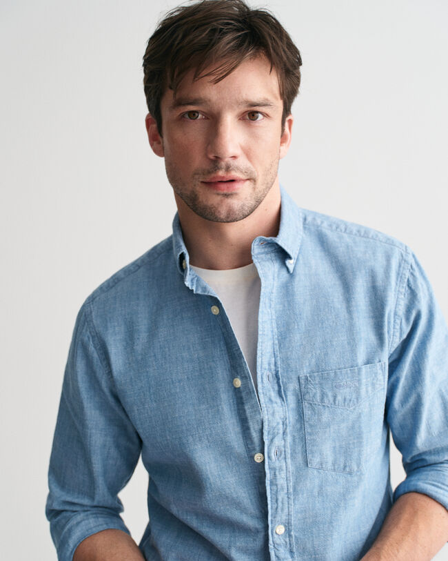 Camisa em chambray índigo regular fit