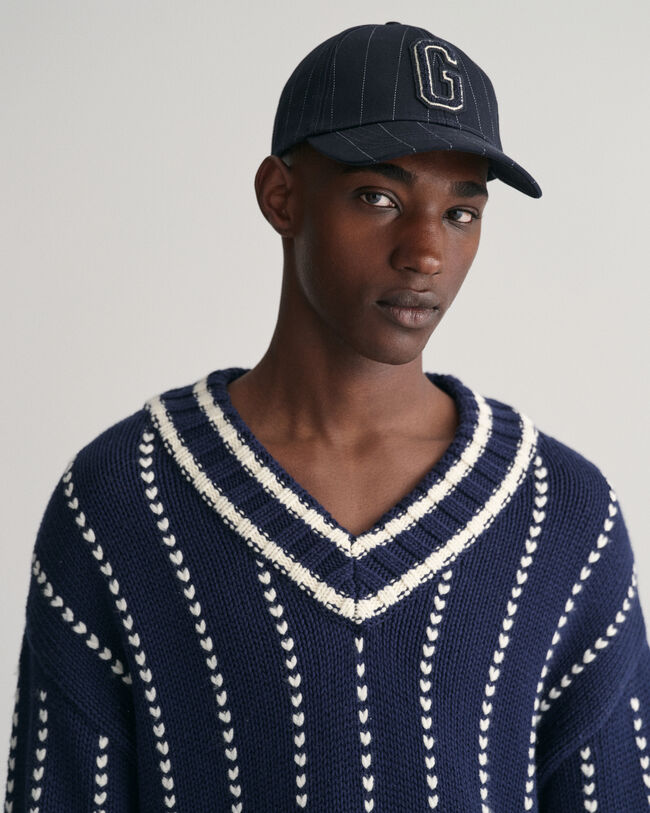 Sweatshirt com decote em V Collegiate Pinstripe