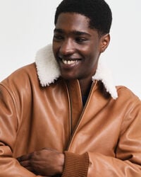 Casaco de aviador em pele