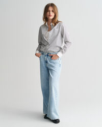 Camisa às riscas com colarinho contrastante regular fit