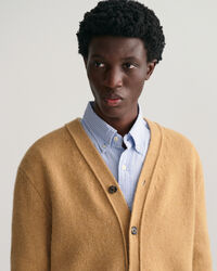 Casaco de malha em lã suave