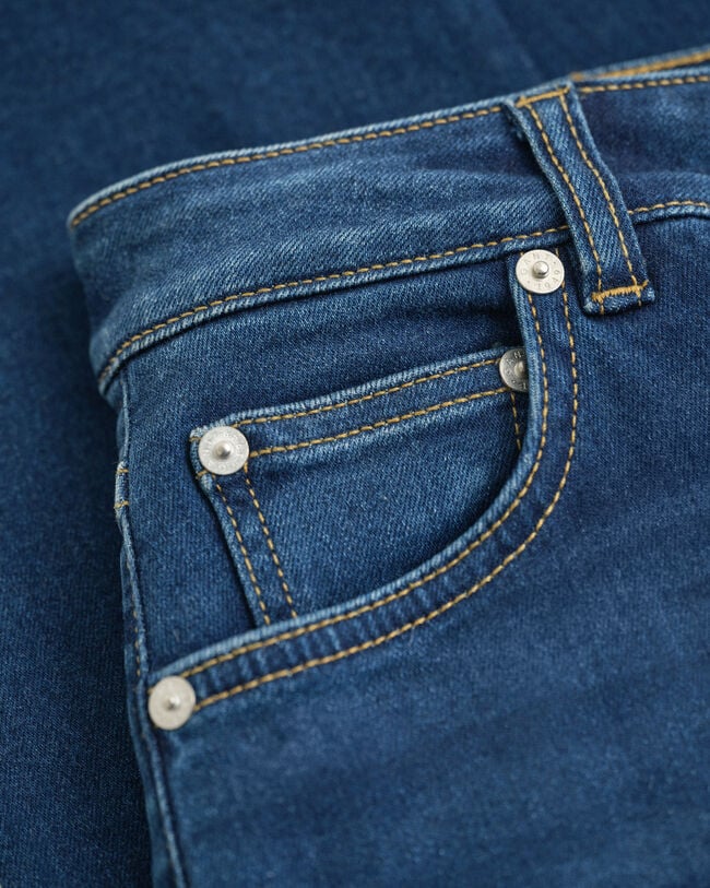 Calças de ganga com elastano slim fit