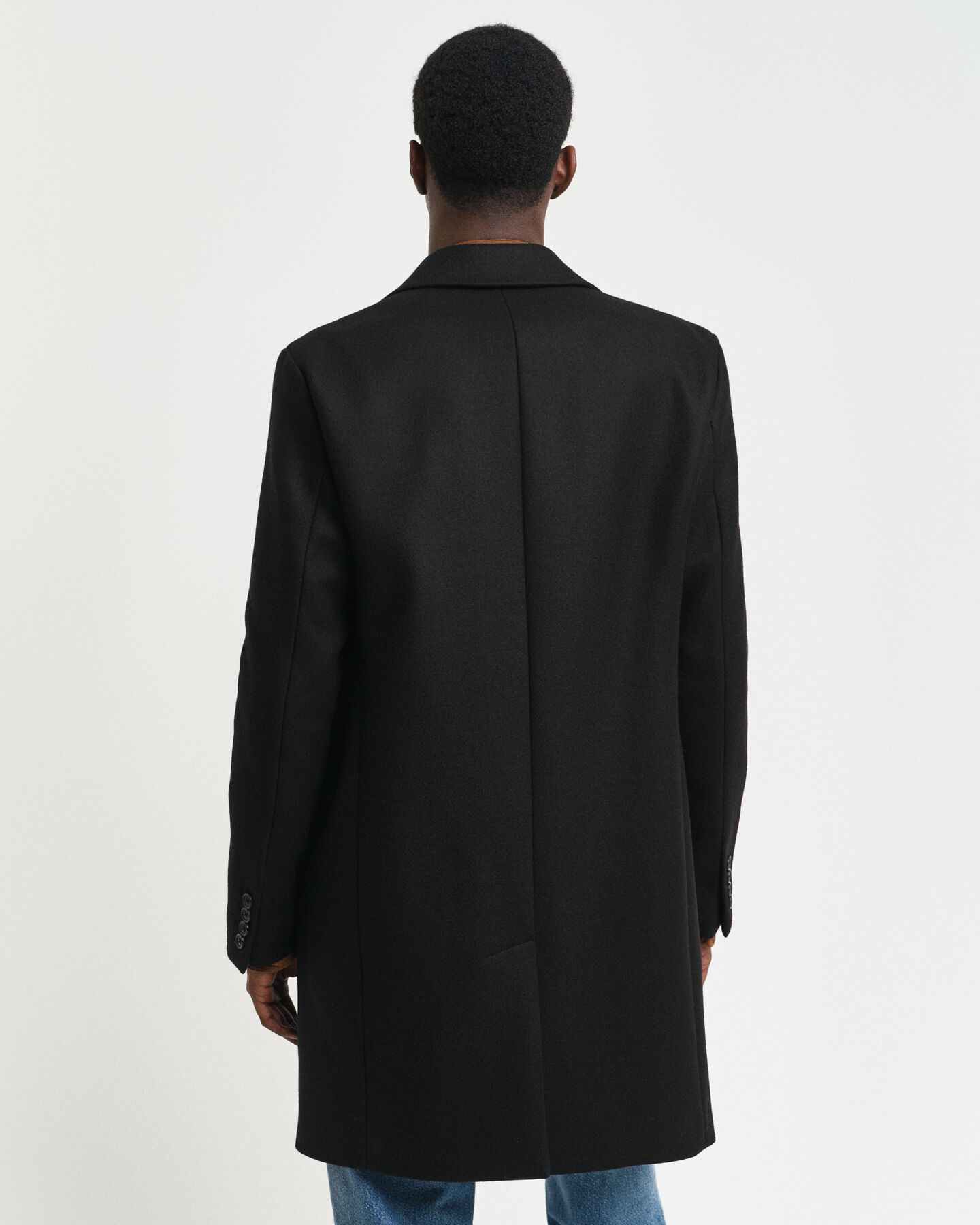 Sobretudo cl&aacute;ssico em l&atilde;