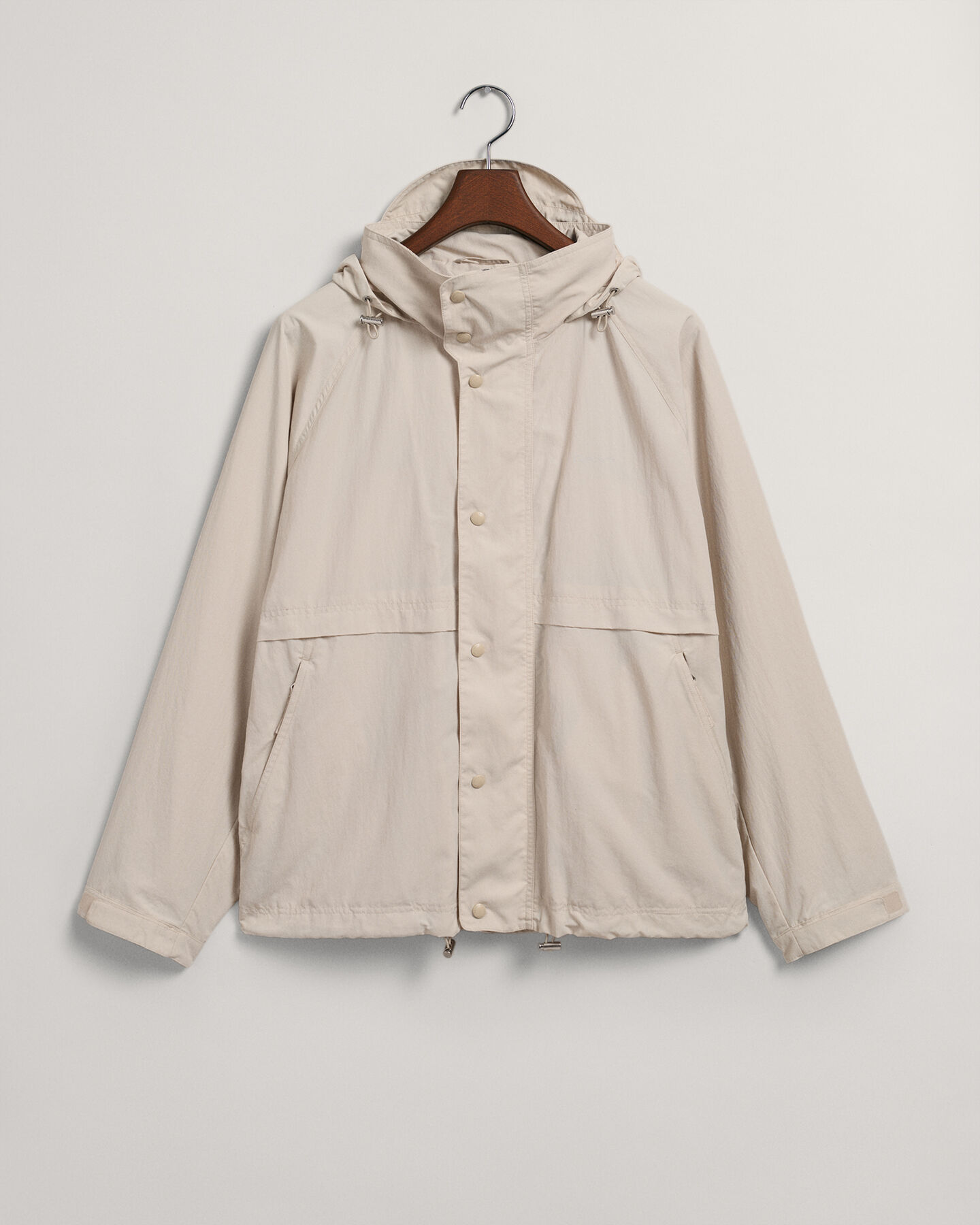 Casaco com mangas raglan