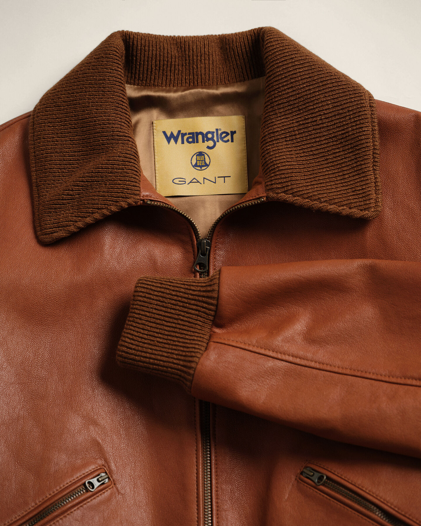Blusão em pele Wrangler x GANT