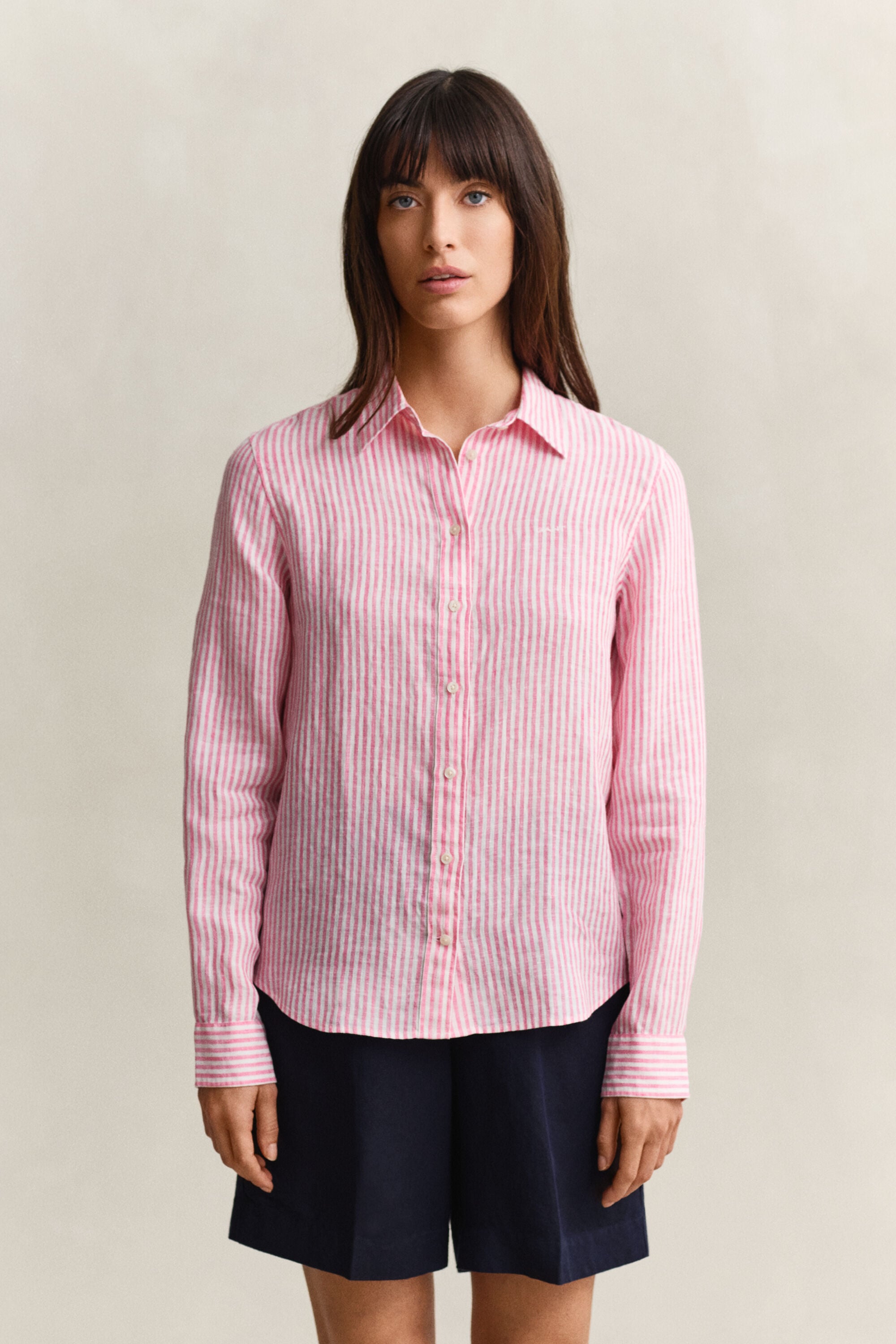 Camisa de linho às riscas regular fit