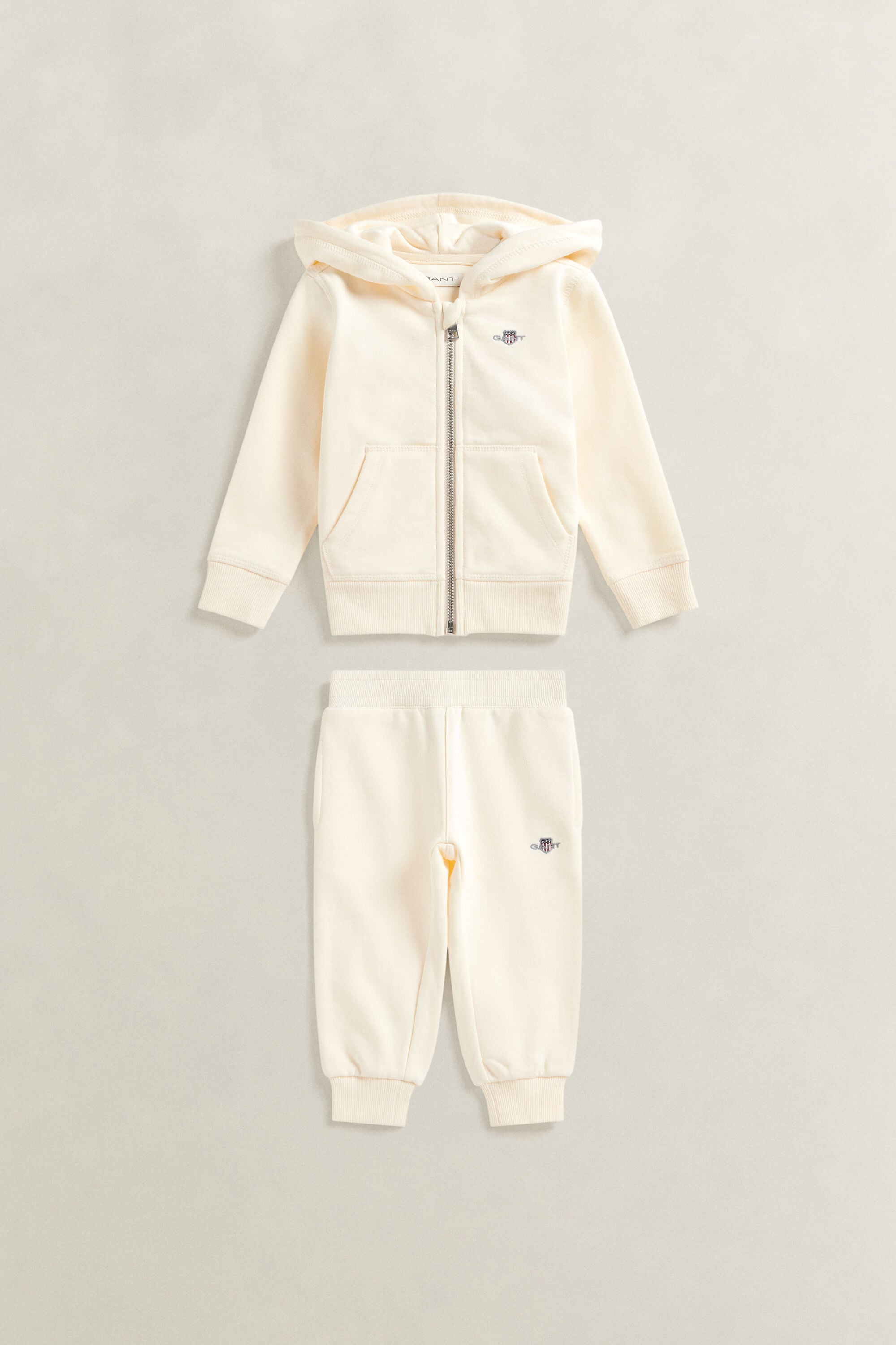 Conjunto de calças desportivas e sweatshirt com capuz Shield Girls