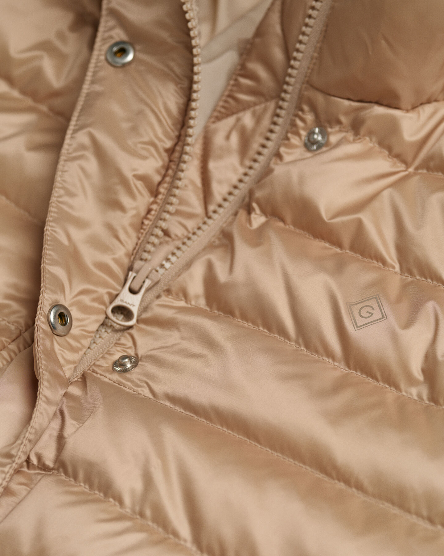 Blusão de penas leve