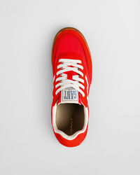 Ténis em camurça Beylana