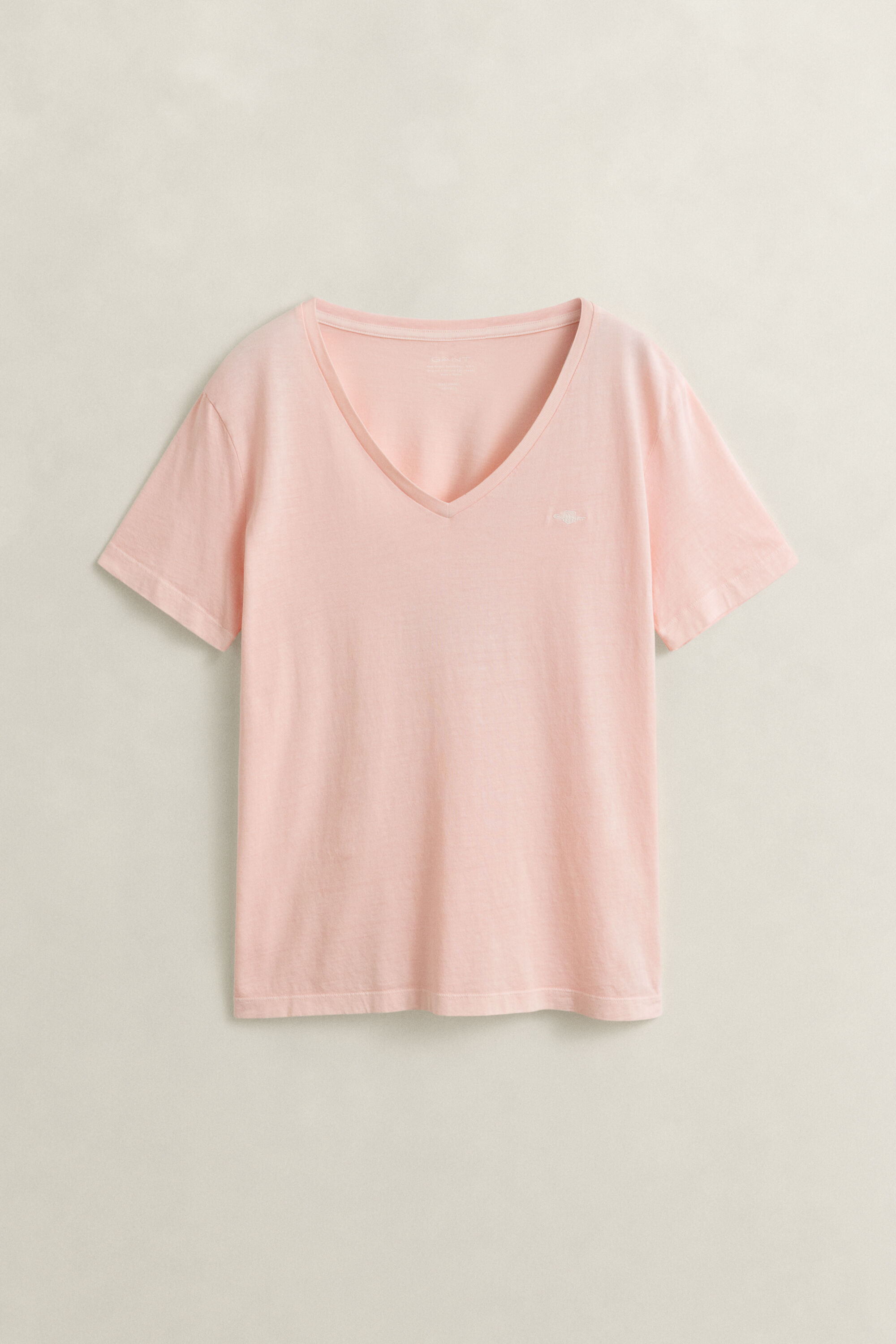 T-shirt com decote em V Washed Shield