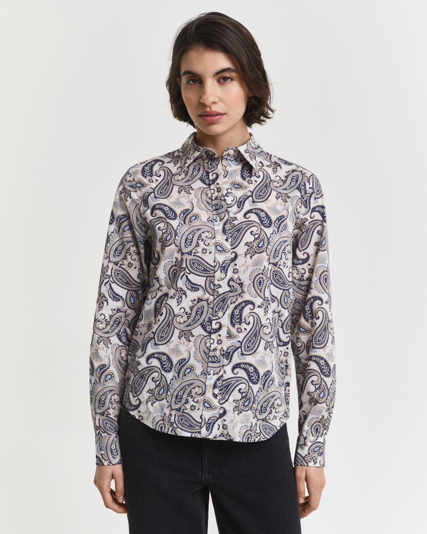 Camisa em voile de algodão com padrão paisley