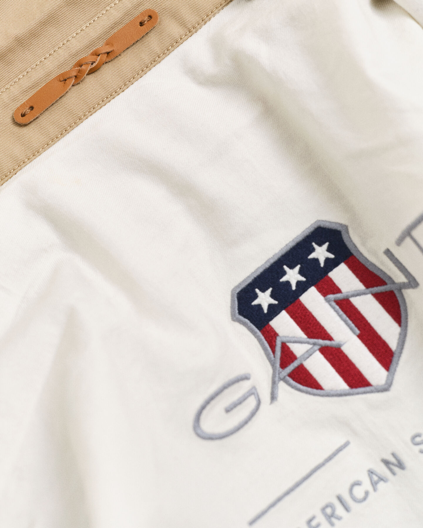 Casaco Windcheater em algod&atilde;o