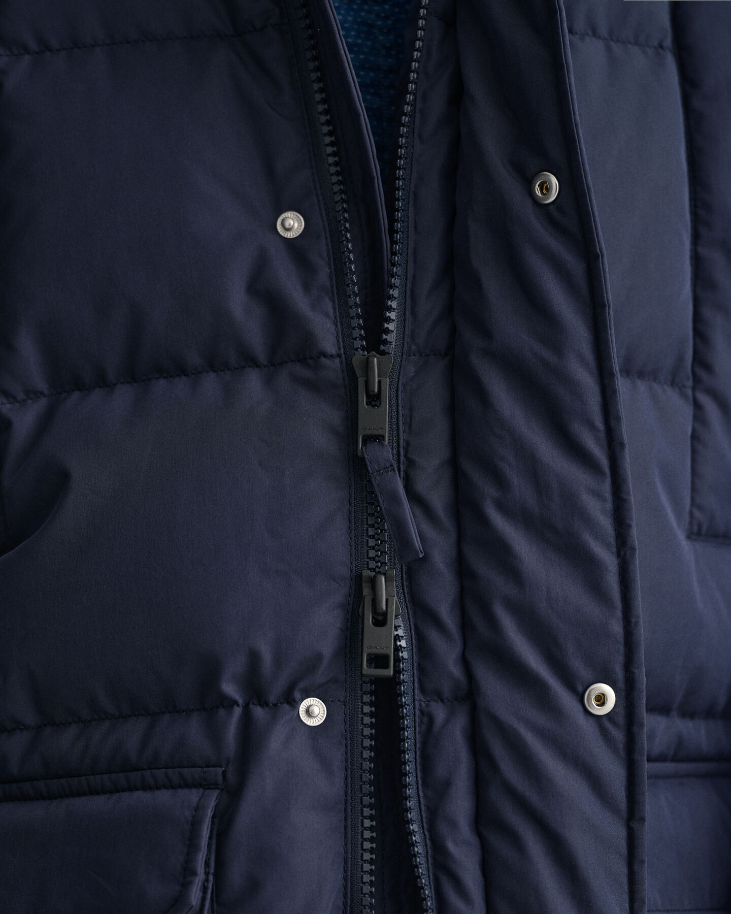 Blusão de penas comprido Alta