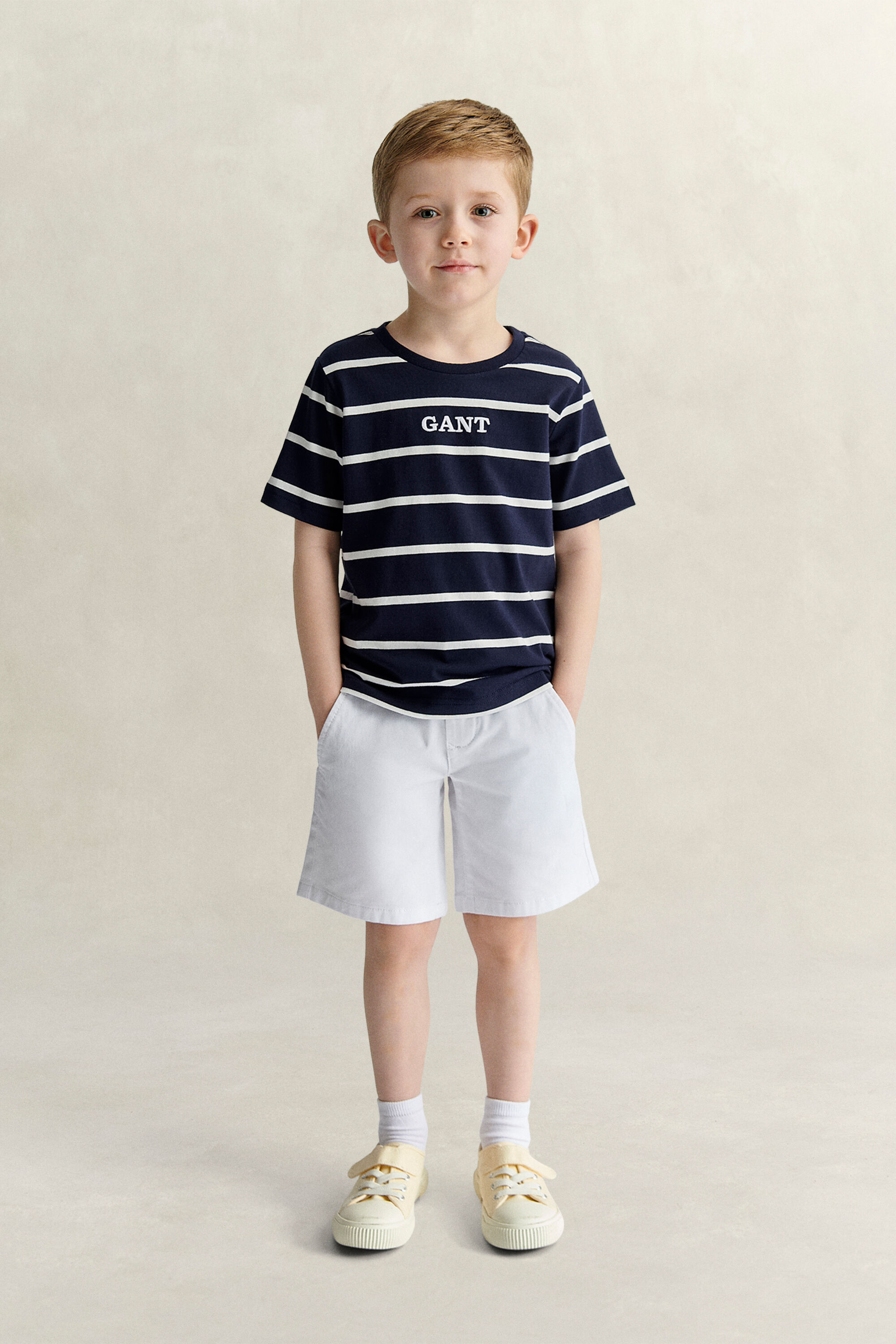 T-shirt gráfica às riscas Boys