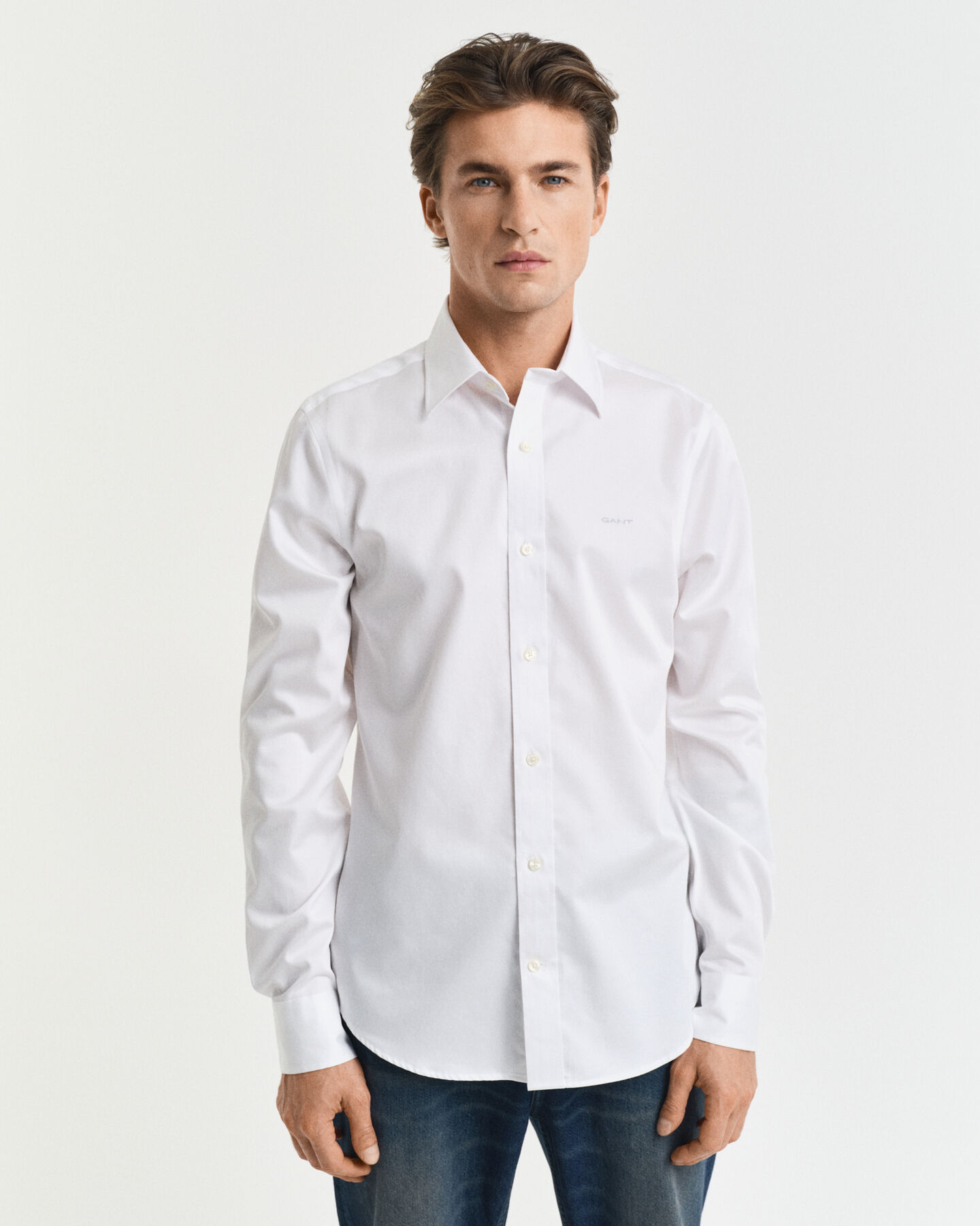 Camisa em cetim slim fit