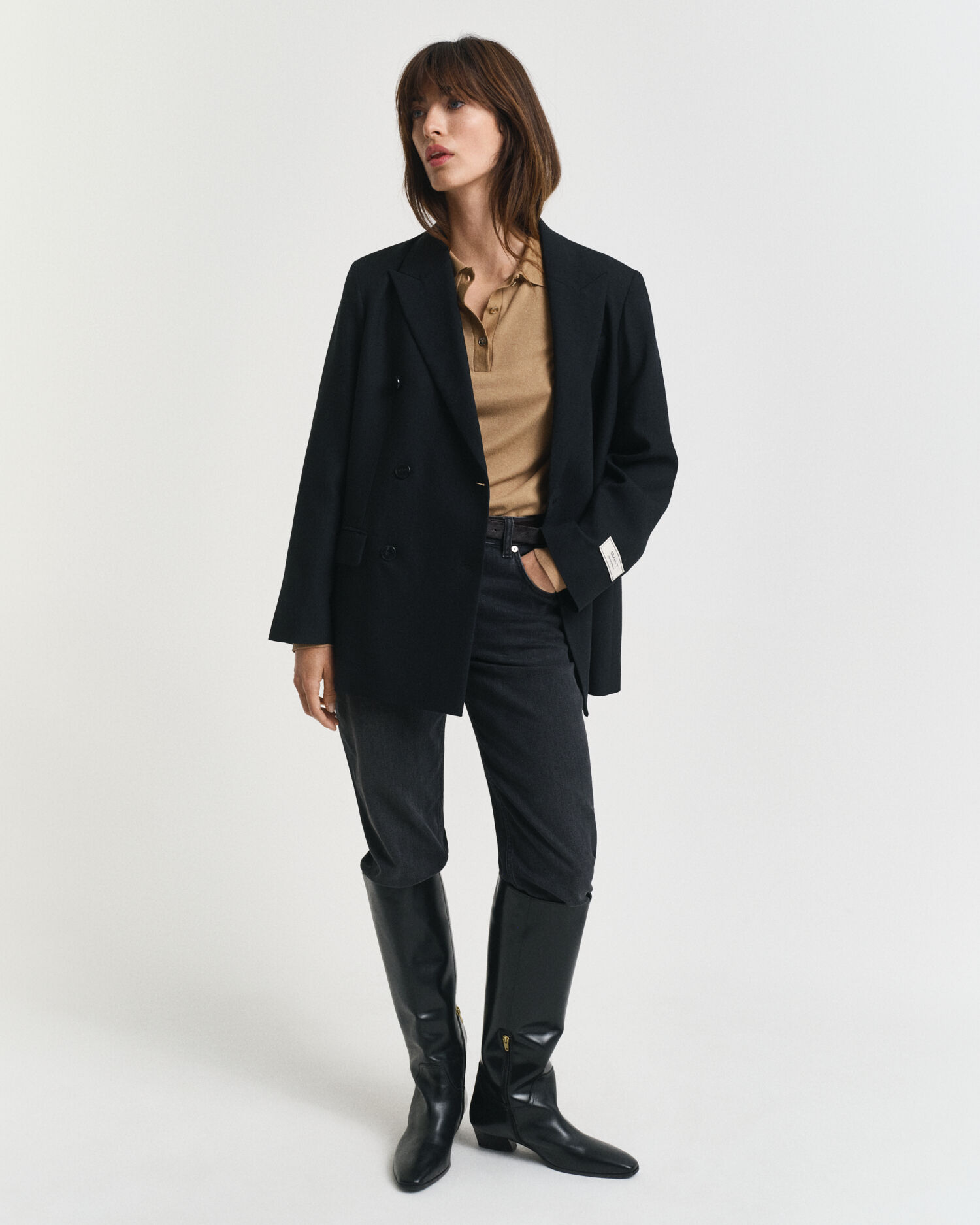 Polo de mangas compridas com botões