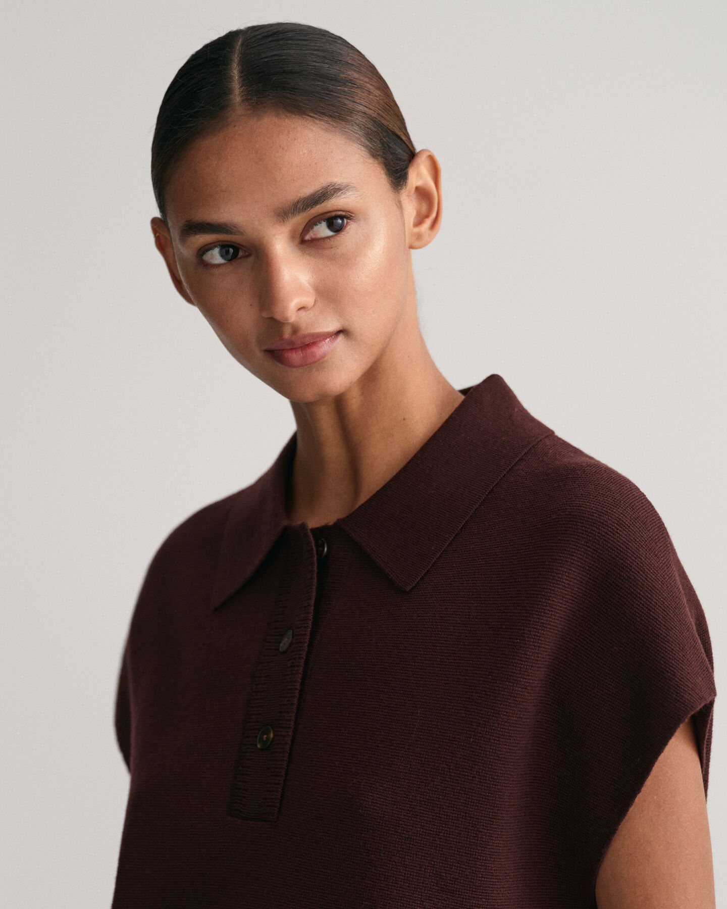 Pulover curto estilo polo