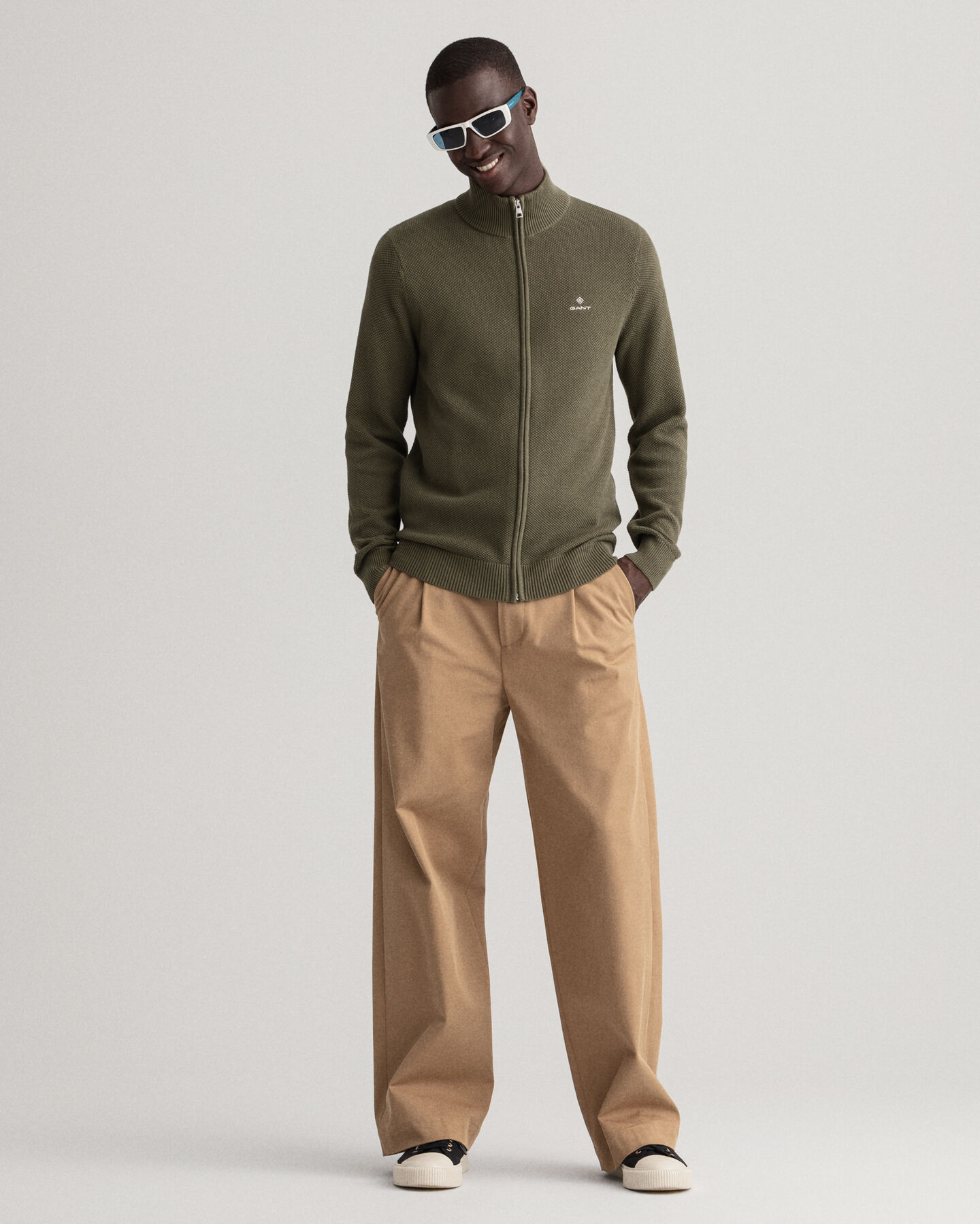 Casaco de malha com meio fecho de correr em algod&atilde;o piqu&eacute;