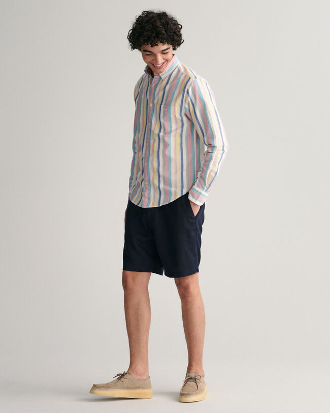 Calções com cordão em linho