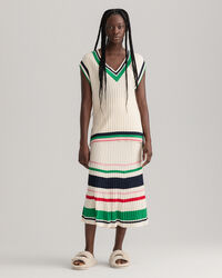 Saia de malha canelada &agrave;s riscas