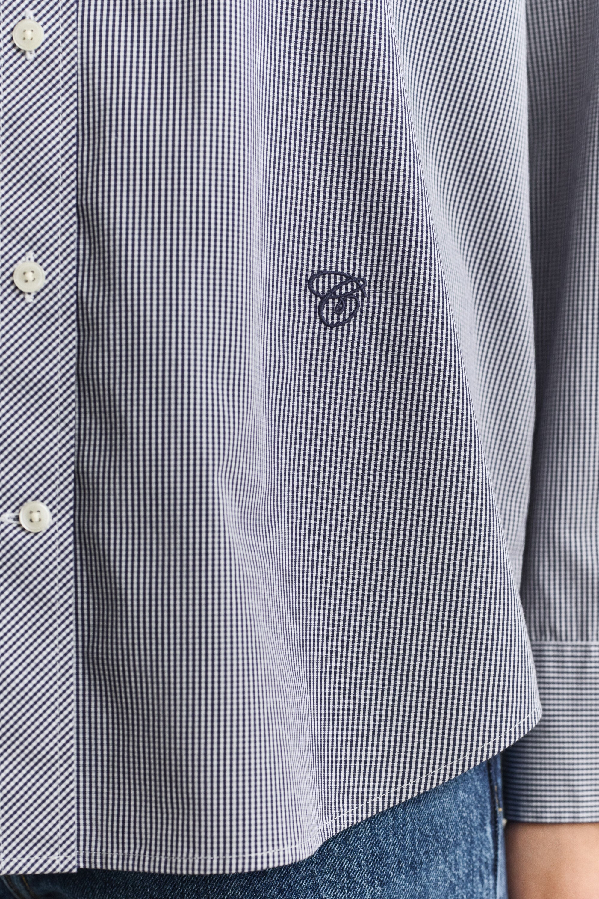 Camisa com padrão de xadrez