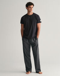 Caixa de presente com cal&ccedil;as e t-shirt de pijama em flanela