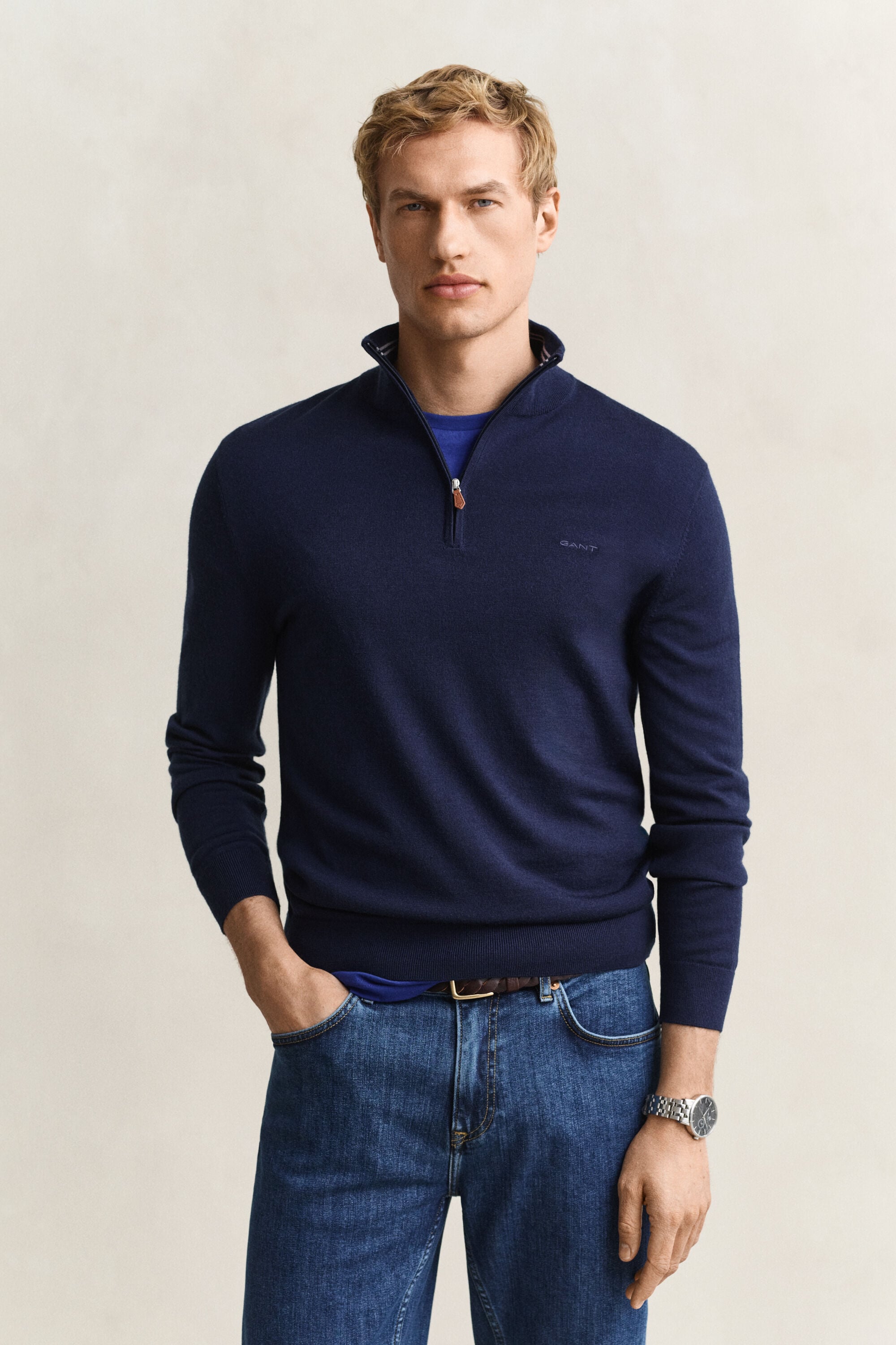 Camisola de malha com meio fecho de correr em lã de merino