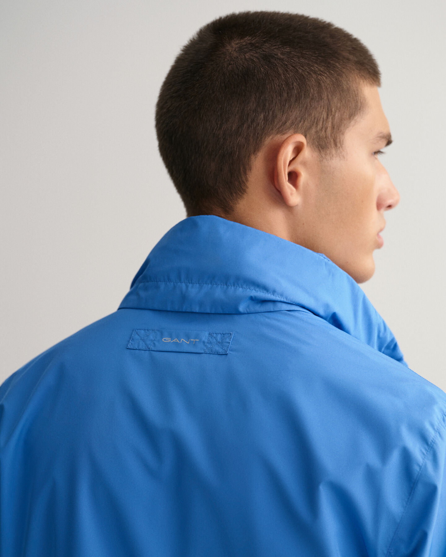 Corta-vento leve Windshielder