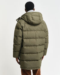 Blusão de penas de comprimento médio grosso